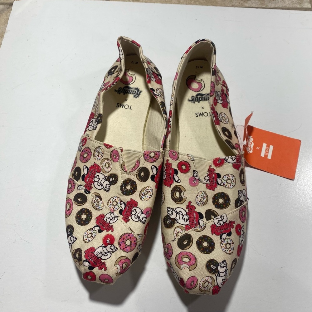 Tom’s Randy’s‎ Donuts Slip On Canvas Woman’s Shoes In The Color Natural NWT 12 - Picture 5 of 16
